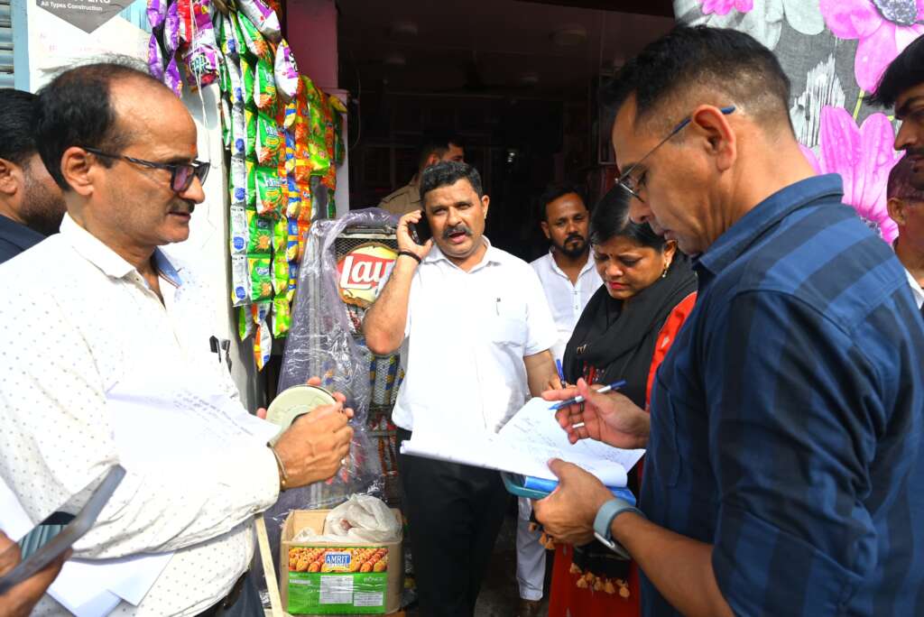 हल्द्वानी में अवैध निर्माण पर प्रशासन सख्त, 