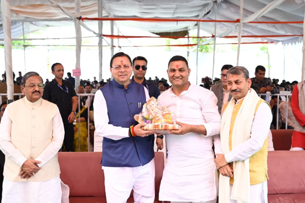 सीएम धामी का भीमताल दौरा